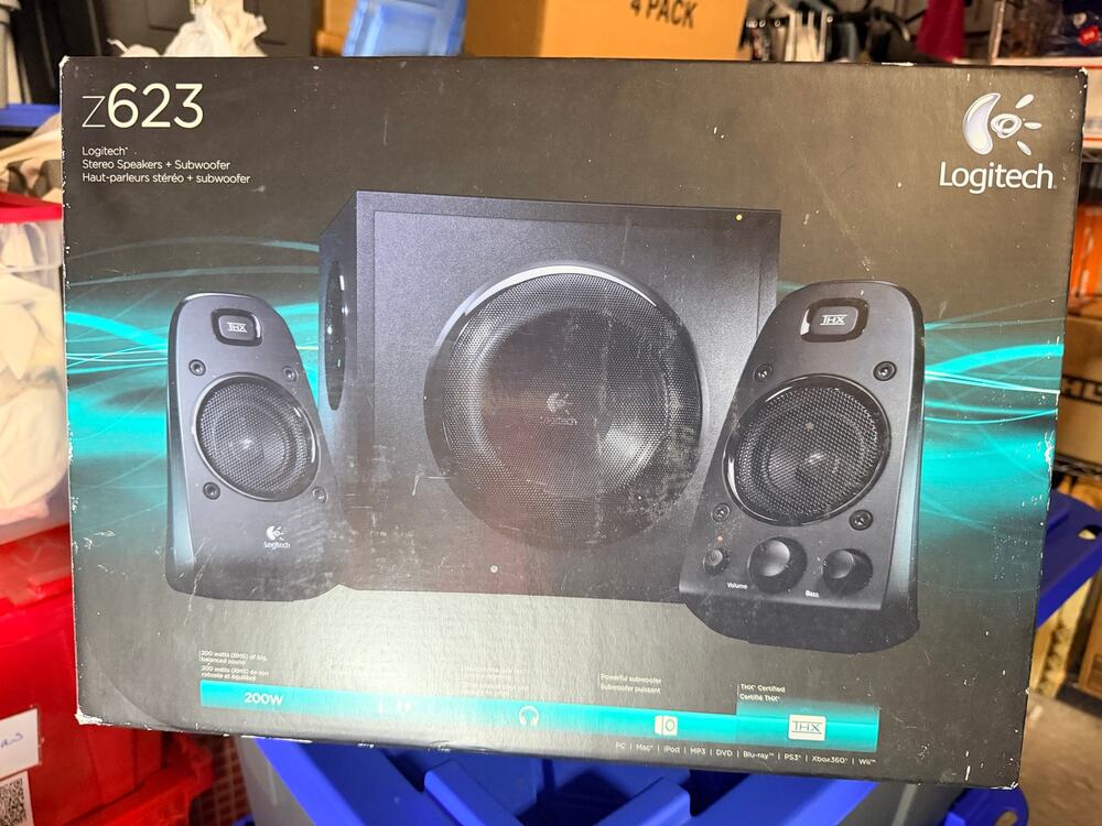 Logitech Z623 THX Certified Speaker System PC Gaming Subwoofer 200W RMS IOB 2011